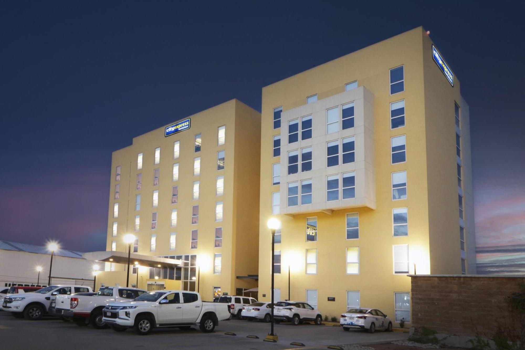 City Express By Marriott Piedras Negras Exterior foto